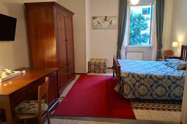 Room 25 of 72