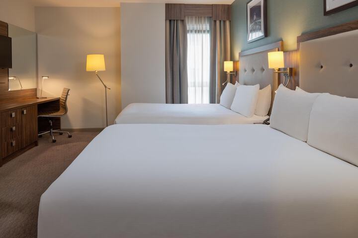 Room 45 of 157