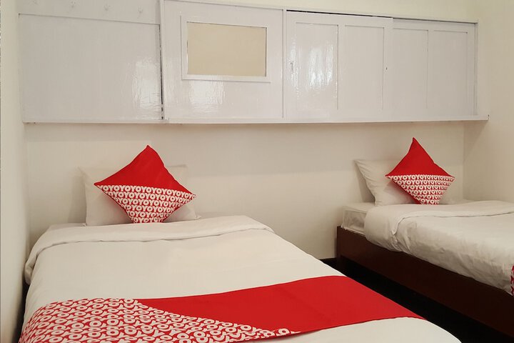 Room 17 of 50