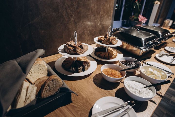 Breakfast/Coffee Service 94 of 112