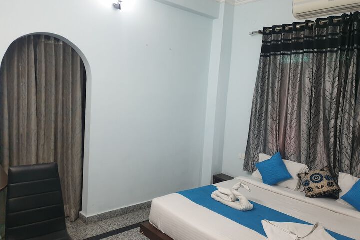 Room 5 of 25
