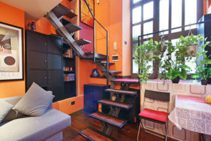 Room 5 of 73