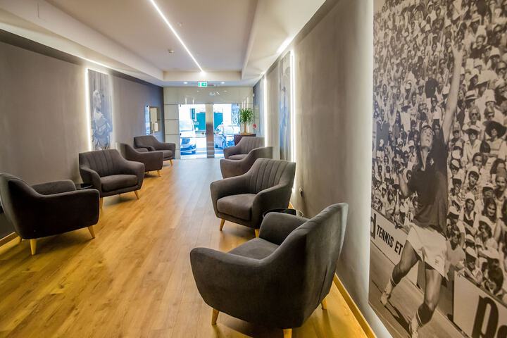 Hotel Lobby