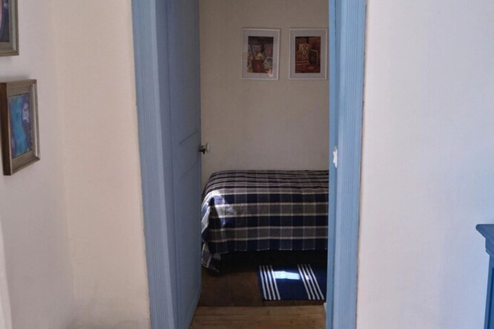 Room 30 of 52