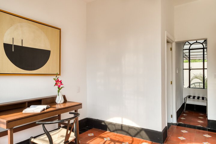 Room 85 of 140