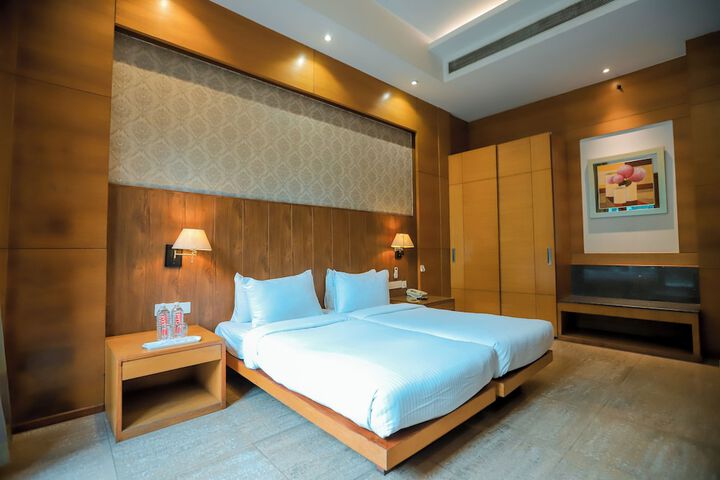 Room 20 of 84