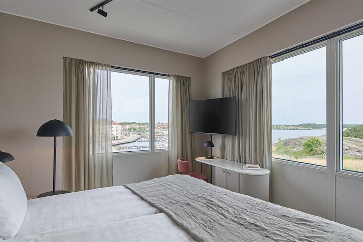 Room 26 of 44