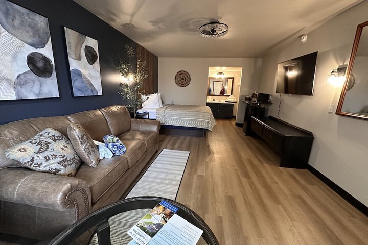 Hotel Interior 24 of 40