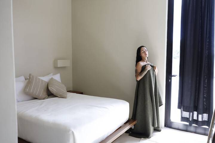 Room 21 of 79
