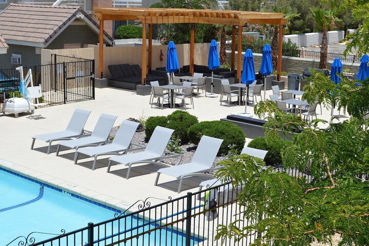 Sundeck