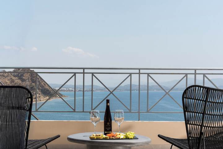Terrace/Patio 102 of 103