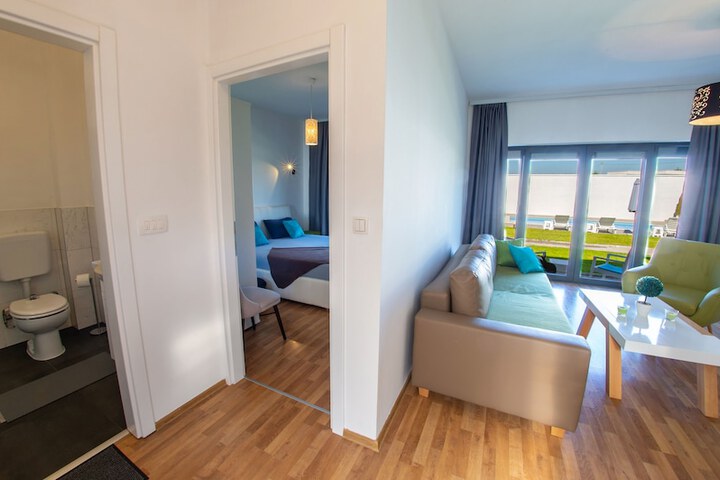 Room 20 of 83