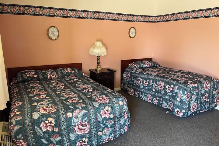 Room 36 of 59