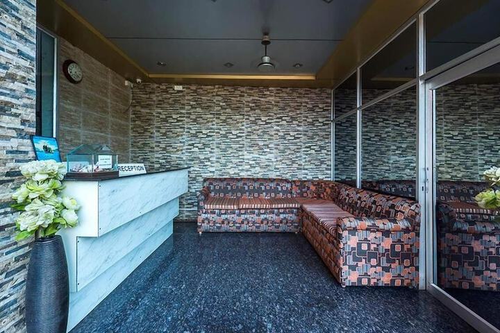 Hotel Interior 4 of 29