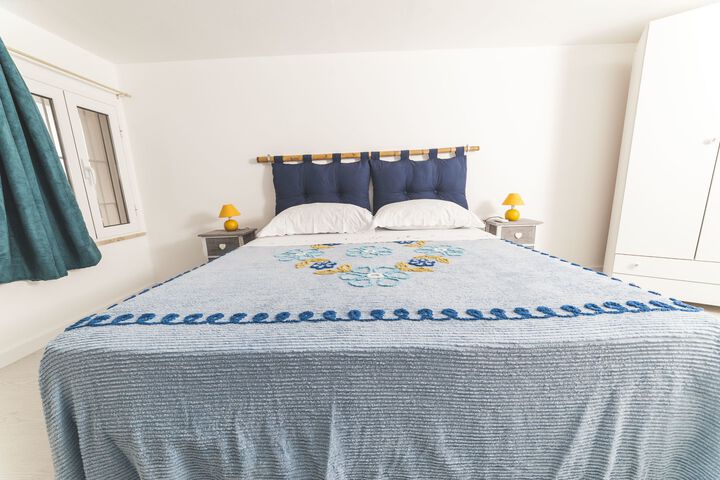 Room 3 of 9