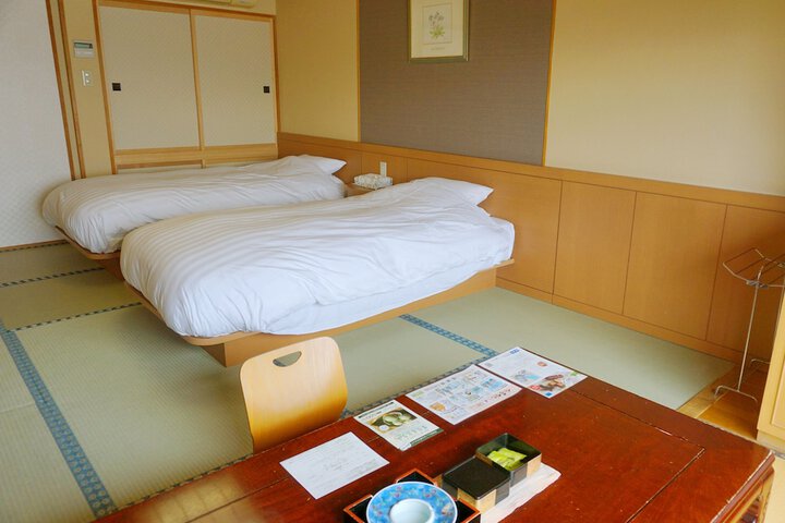 Room 17 of 101