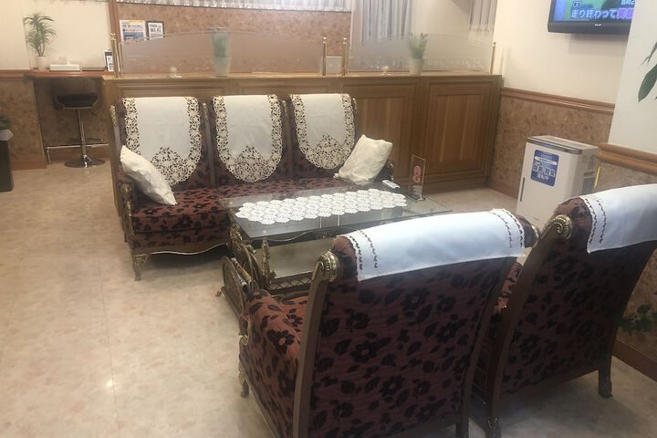 Guest Lobby