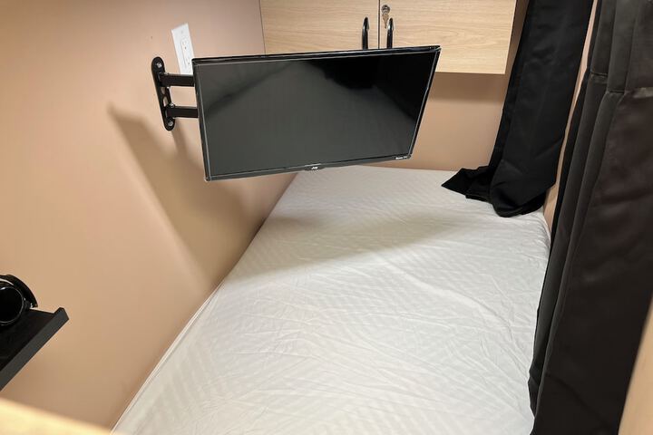 Room 12 of 43