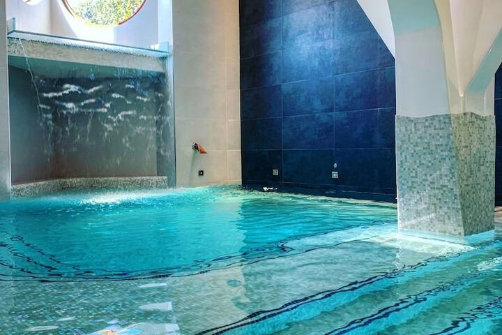 Astrea Wellness &  Spa in Altavilla Silentina