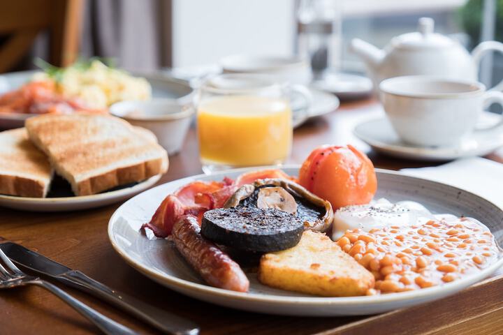 Breakfast/Coffee Service 70 of 86