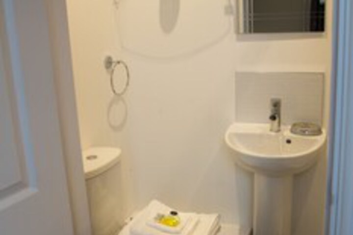 Room 3 of 50