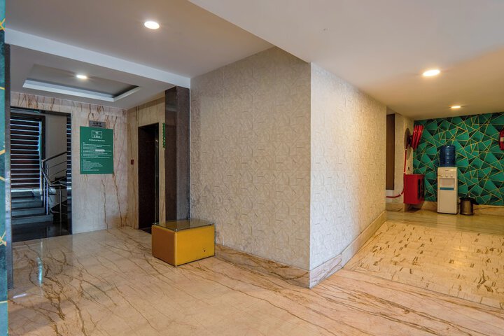 Hotel 66 of 69