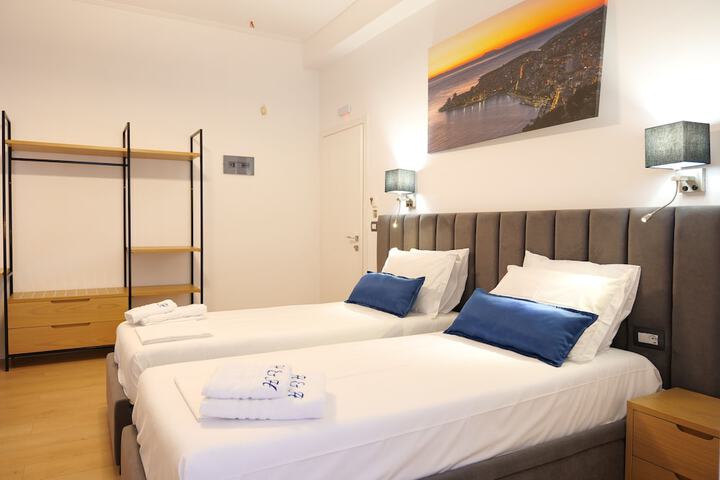 Room 14 of 46
