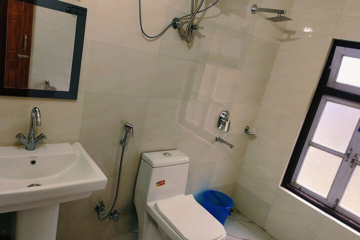 Room 45 of 65
