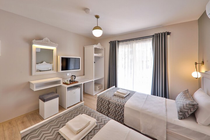 Room 5 of 23