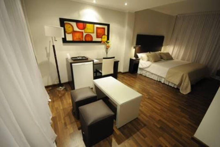 HOTEL REPUBLICA