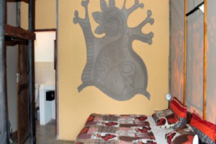 Room 213 of 792