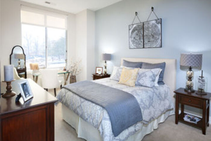 Room 12 of 28