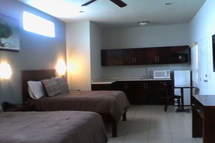 Room 22 of 33