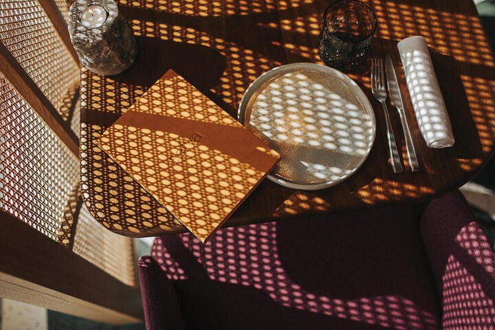 Dining 91 of 107