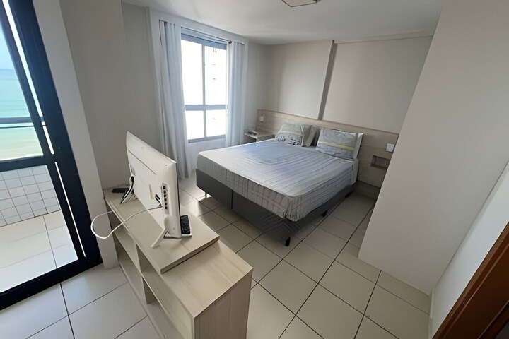 Room 13 of 137