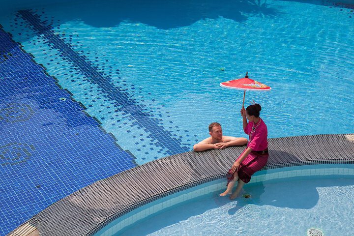 Pool 68 of 90