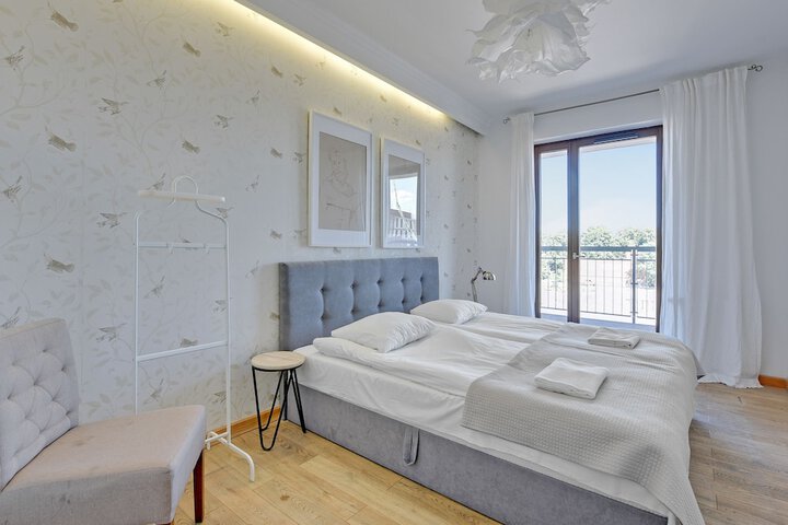 Room 20 of 117