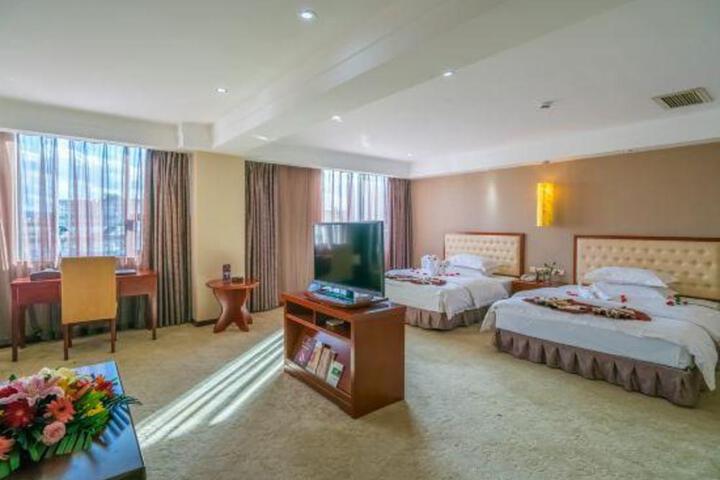Qianhe Hotel