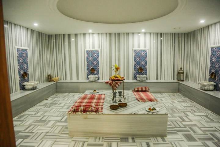 Room 55 of 87