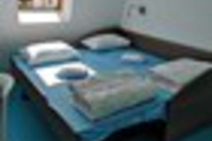 Room 35 of 135