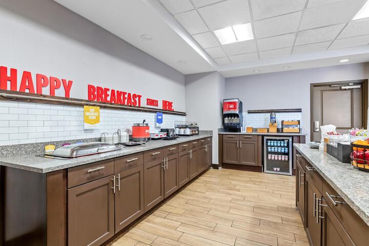 Breakfast area