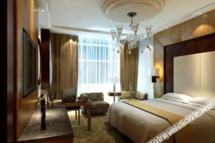 Hotel 6 of 16