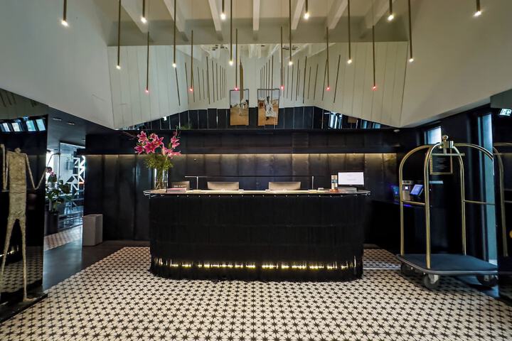 Hotel 140 of 147
