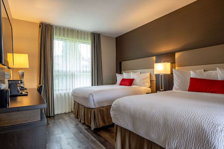 2 Double Beds (9 of 19)
