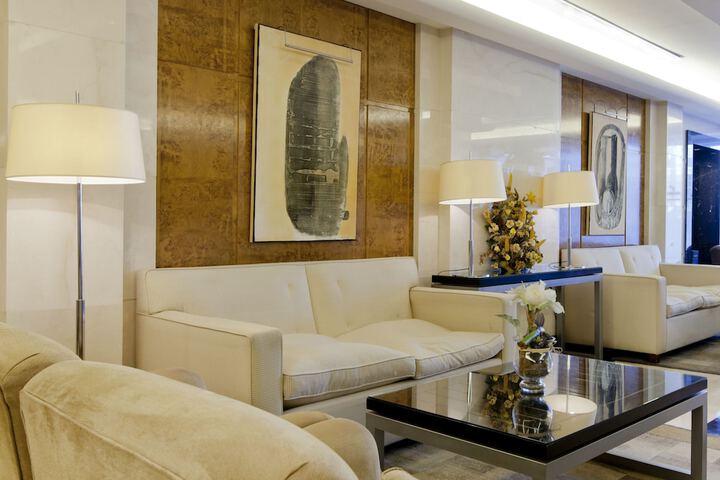 Guest Lobby