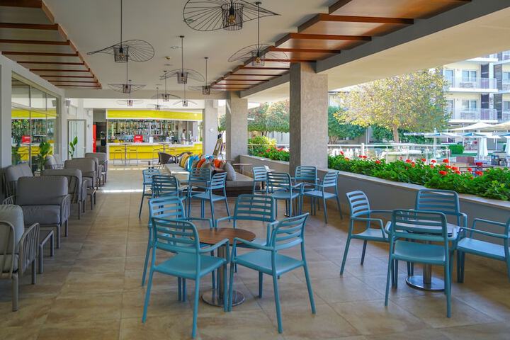 Terrace/Patio 192 of 196
