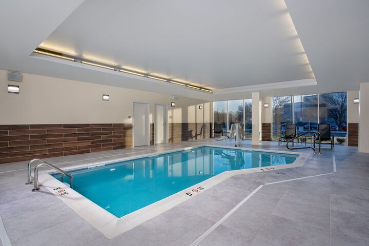 Photo of Fairfield Inn & Suites Indianapolis Plainfield Pool