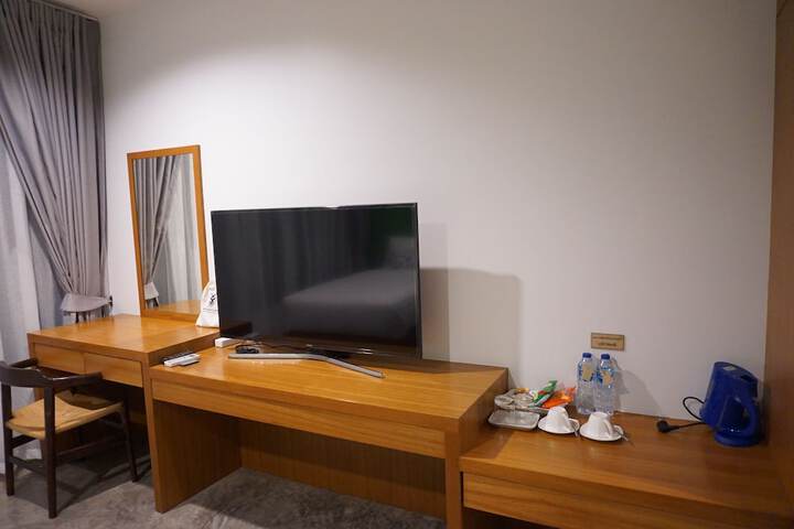 Room 29 of 49