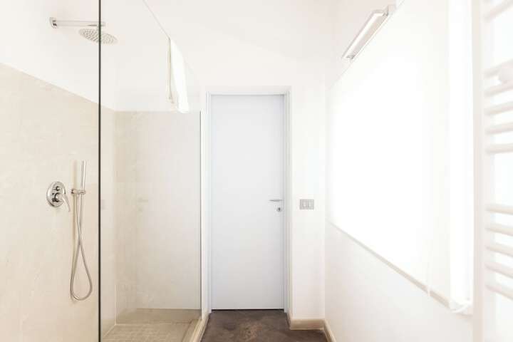 Room 62 of 92