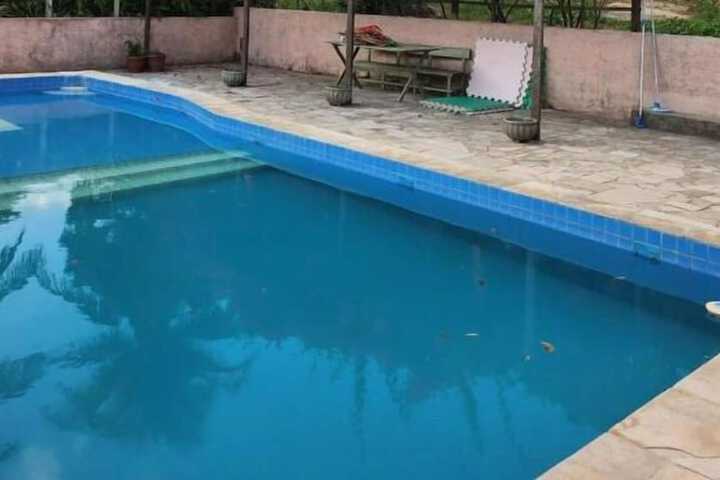 Pool 51 of 80